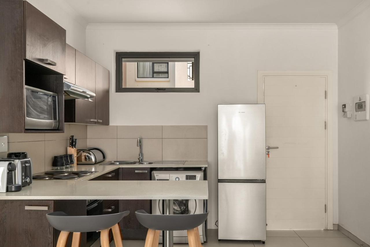 V&S Apartments - Immaculate Luxury Apartment In Fourways, Johannesburg Sandton Exterior photo